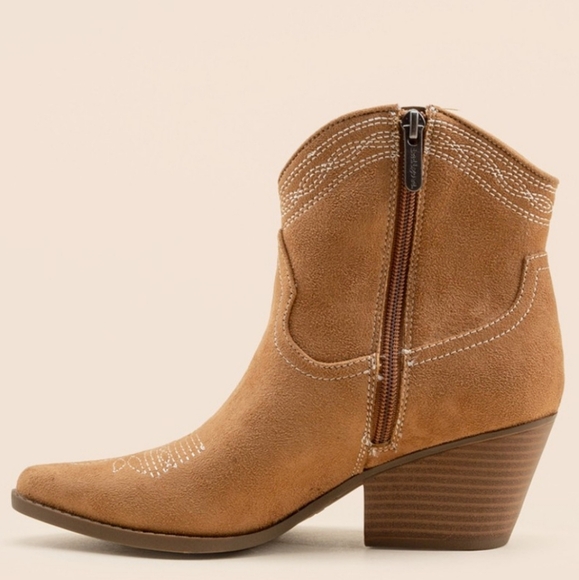 Indigo Rd Alydia Vegan Suede Boots - Picture 4 of 6